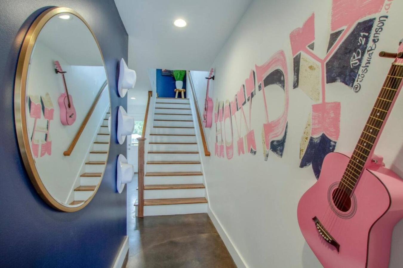 Howdy House New And Trendy With Rooftop Deck Nashville Eksteriør bilde